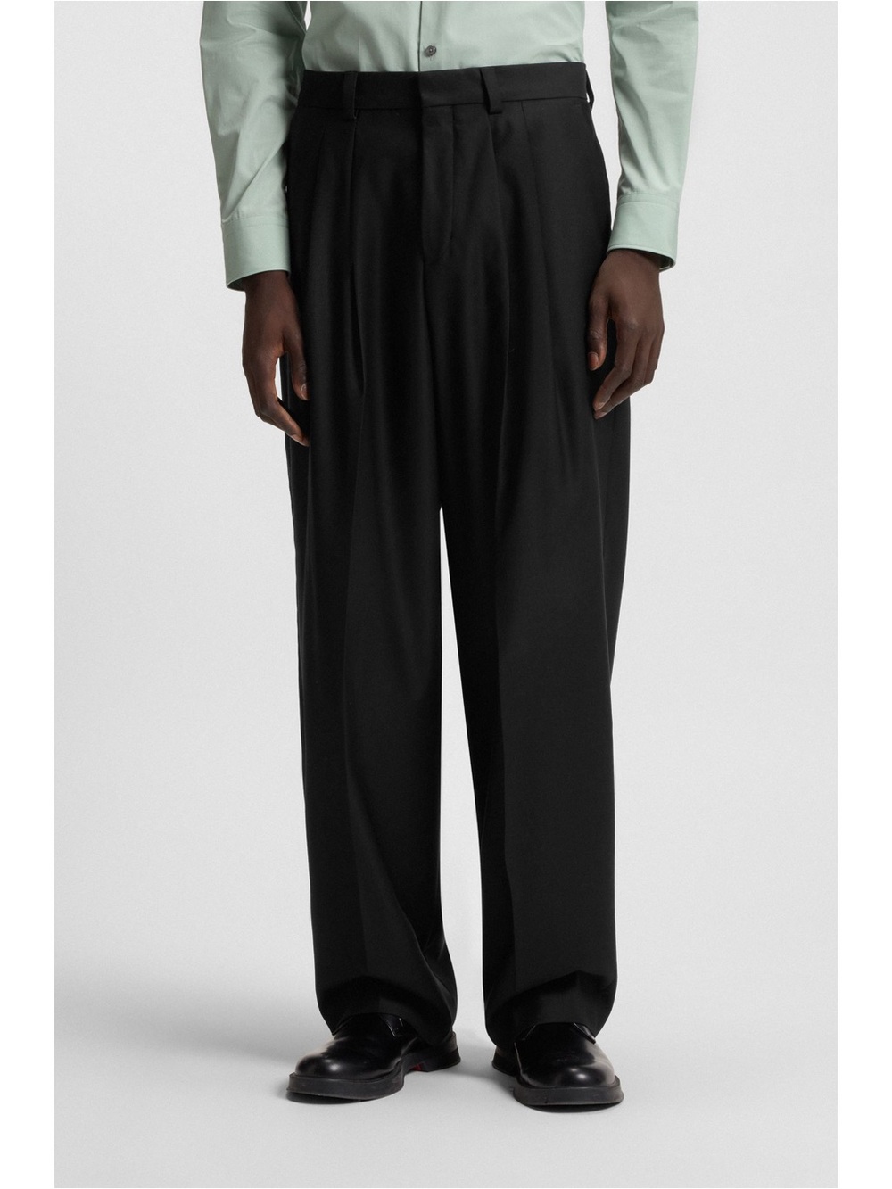 Hugo Boss woolen charcoal Trousers